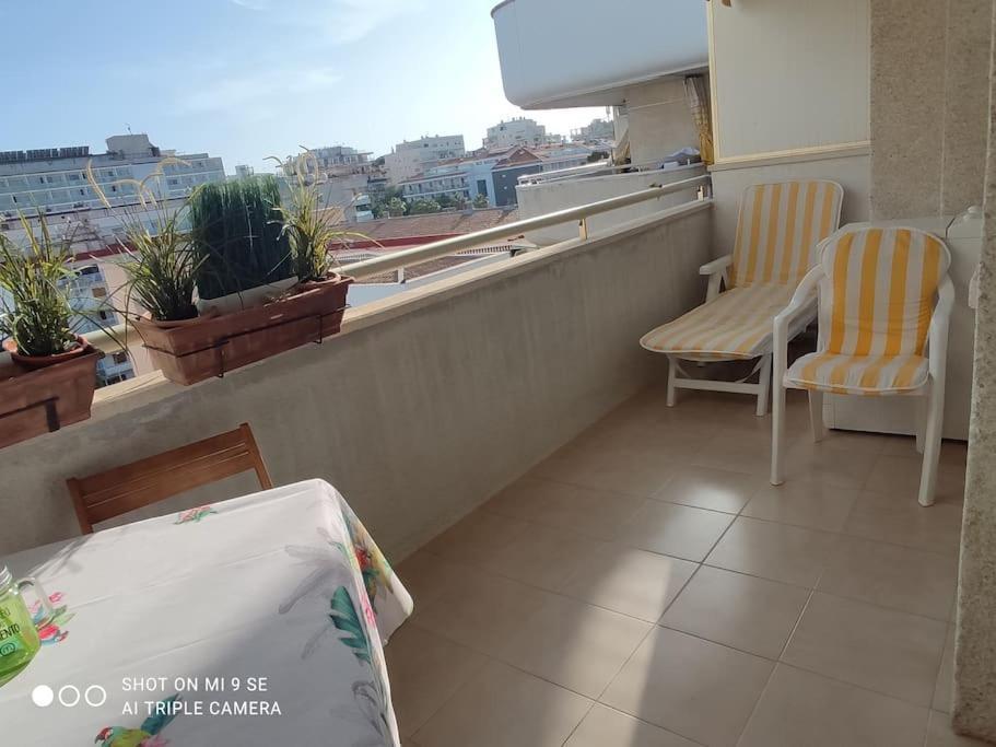 Comfy Apartment In Σαλού Εξωτερικό φωτογραφία