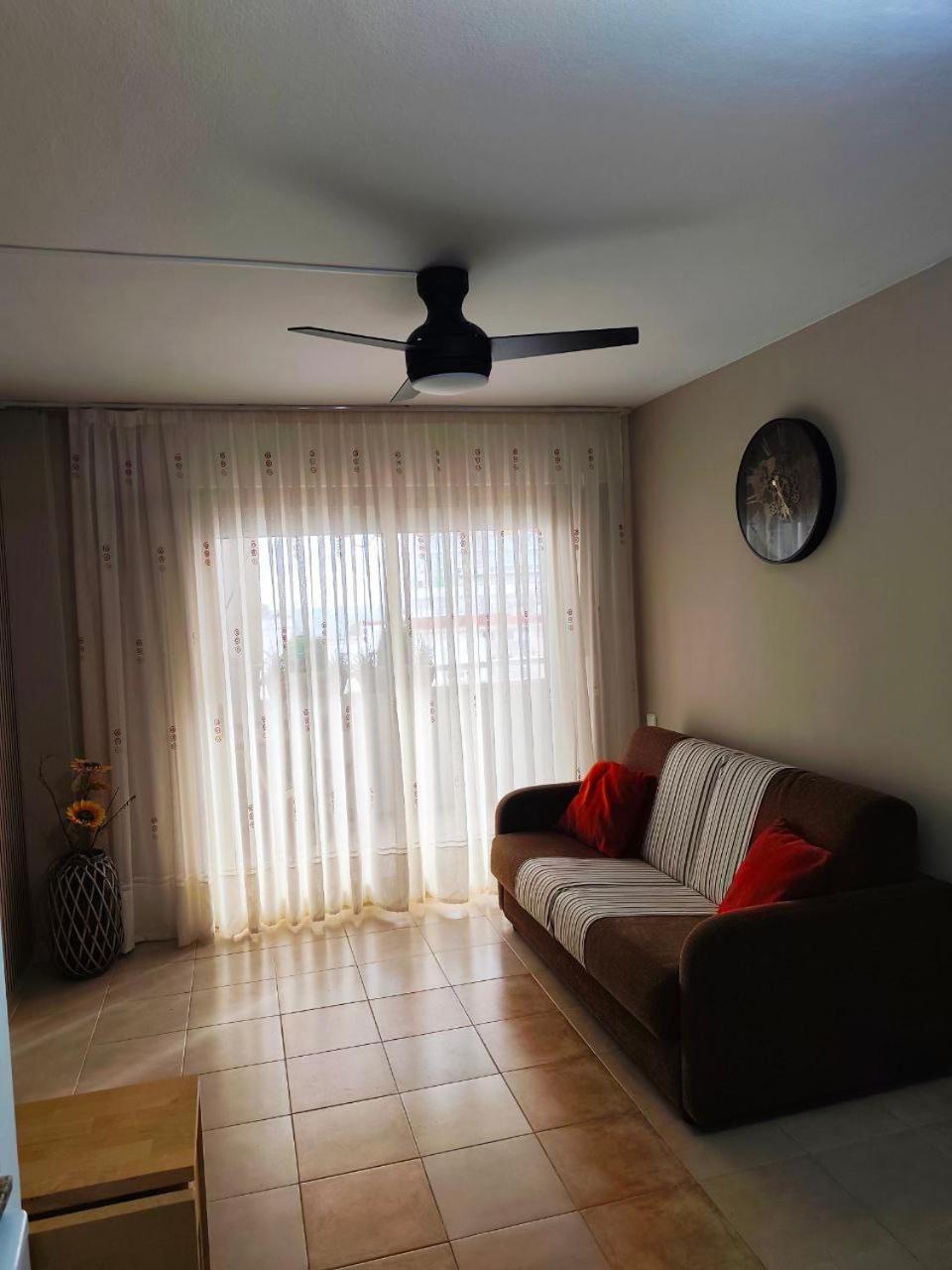 Comfy Apartment In Σαλού Εξωτερικό φωτογραφία